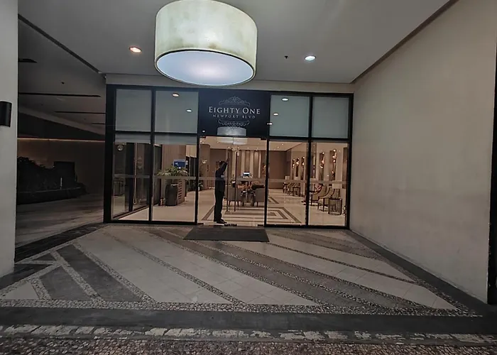 81 Newport Naia Terminal 3
